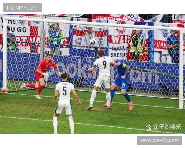 痴迷绿茵场的银幕明星他把足球当作人生第二舞台